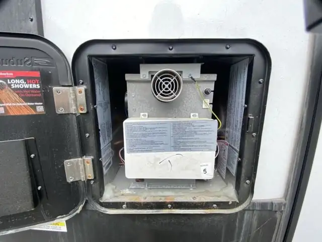 2024 EAST TO WEST Tandara 26RD in Travel Trailers & Campers in Bedford - Image 5