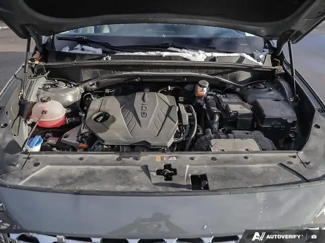 2023 Hyundai Santa Fe Preferred w/Trend Package Low Km | Leat...590535826111866887
