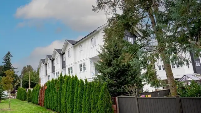 2 2360 CRESCENT WAY Abbotsford, British Columbia in Condos for Sale in Abbotsford - Image 20