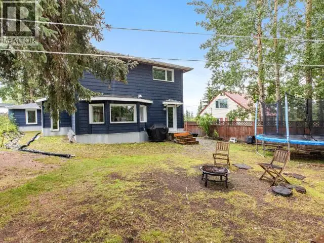 6 CHALET CRESCENT Whitehorse, Yukon in Houses for Sale in Whitehorse - Image 33