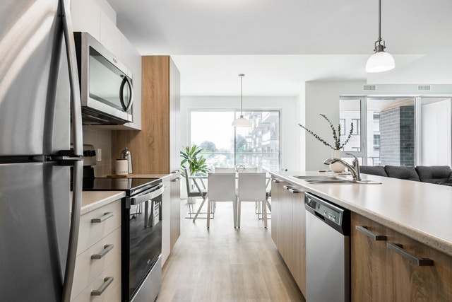857 avenue Léo-Lacombe — photo 1
