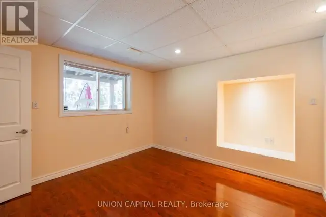 LOWER - 18 ETON STREET Markham (Village Green-South Unionville), in Long Term Rentals in Markham / York Region - Image 9