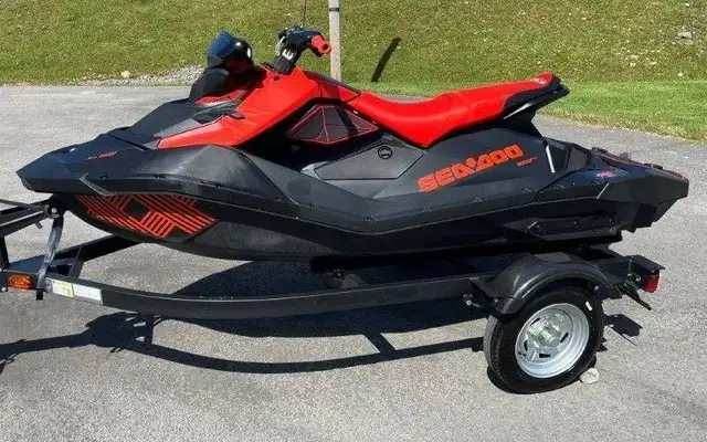 2022 SEADOO SPARK TRIXX 900 ACE 2&3UP(FINANCING AVAILABLE) in Personal Watercraft in Strathcona County - Image 6
