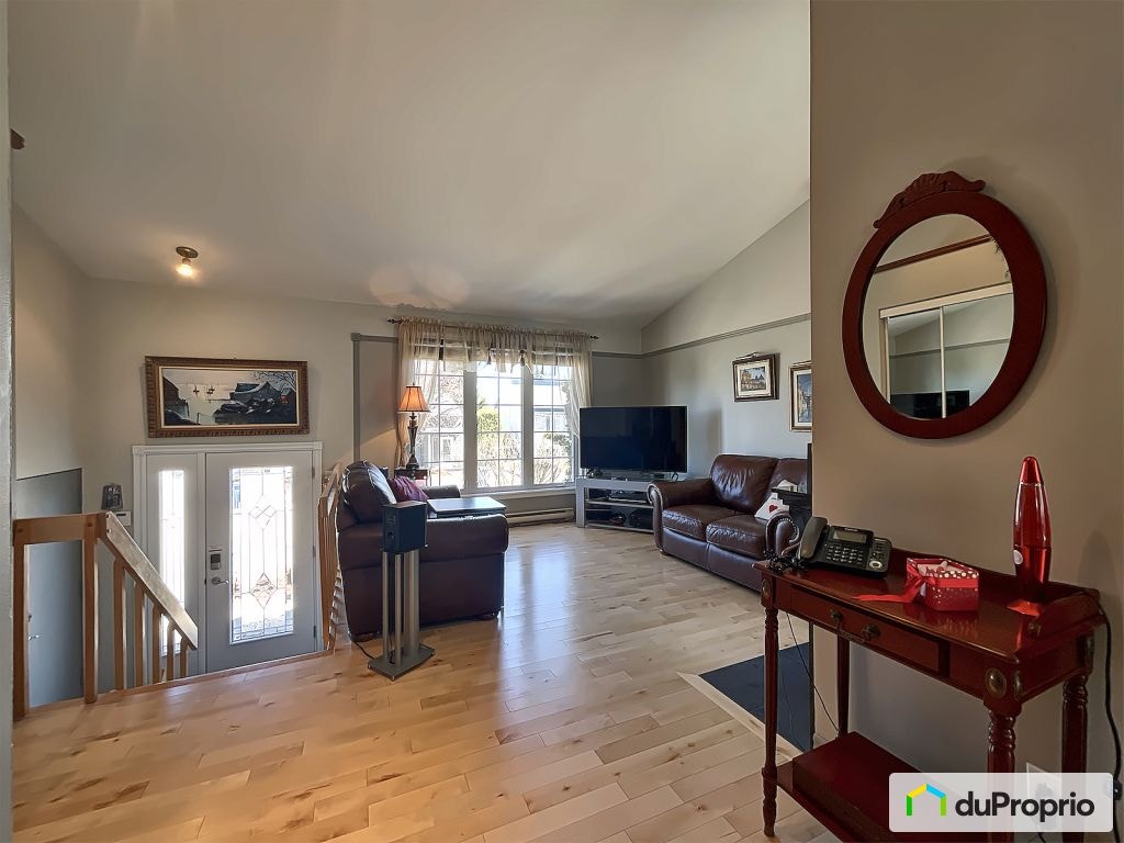$535,000 - Bungalow for sale in Chicoutimi (Chicoutimi) — photo 2