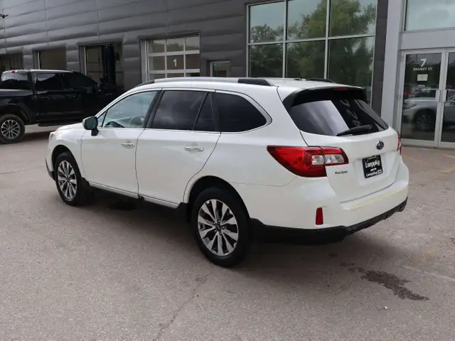 2017 Subaru OUTBACK Premier Tech Pkg5769465913842278426