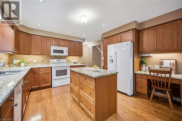 326 TEALBY Crescent Waterloo, Ontario in Houses for Sale in Kitchener / Waterloo - Image 16
