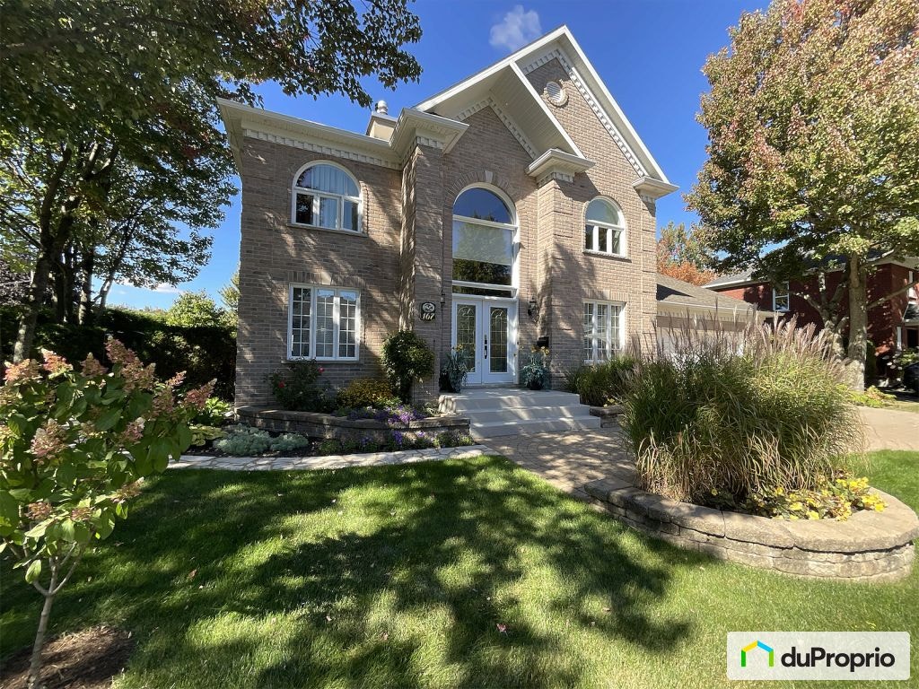 $934,999 - 2 Storey for sale in St-Redempteur — photo 2