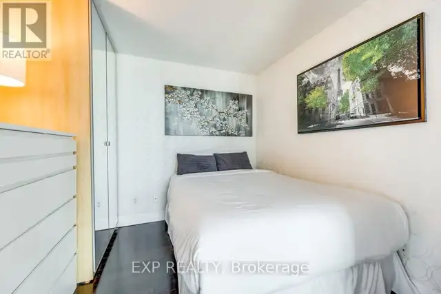 1213 - 208 QUEENS QUAY W Toronto (Waterfront Communities), Ontar in Long Term Rentals in City of Toronto - Image 8