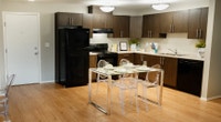 Broadstreet's Water's Edge offers 1 and 2 bedroom pet friendly apartments for rent, conveniently loc... (image 3)