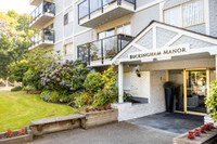 Buckingham Manor - 1 Bdrm available at 967 Collinson Street, Vic