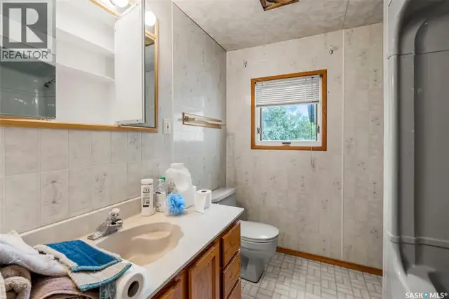 104 1st AVENUE E Landis, Saskatchewan in Houses for Sale in Saskatoon - Image 10