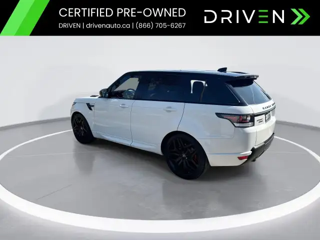 2017 Land Rover Range Rover Sport in Cars & Trucks in Markham / York Region - Image 7