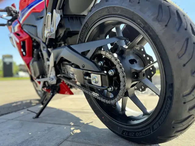 2025 Honda CBR500R ABS in Sport Bikes in Kitchener / Waterloo - Image 16