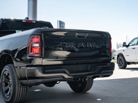 Welcome to 400 Chrysler Dodge Jeep Ram. Powerful 3.6L V-6 engine - 4x4 drivetrain for superior tract... (image 5)