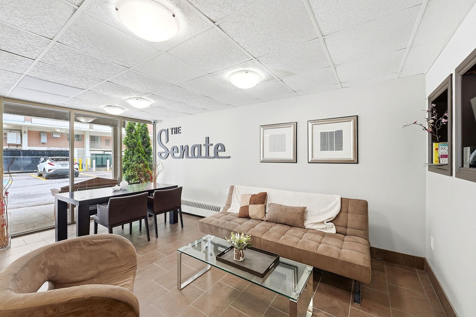 The Senate Apartments - 2 Bedroom Apartment for Rent - London 4