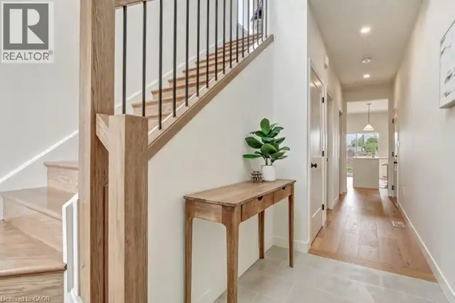 208 WILLIAM Street Delhi, Ontario in Houses for Sale in Norfolk County - Image 14