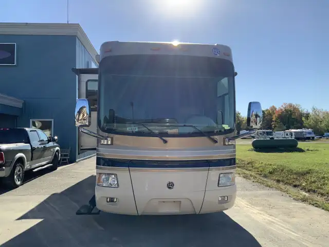 2011 Holiday Rambler Ambassador 36PFT in RVs & Motorhomes in Barrie - Image 3