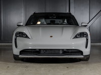 Porsche Taycan 4S Cross Turismo 2022 certifiée Porsche Approved, offerte par le Centre Porsche Québe... (image 9)