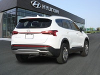 The 2022 Hyundai Santa Fe Essential AWD delivers a perfect mix of versatility, comfort, and confiden... (image 3)