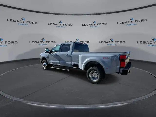 2024 Ford F-350 Super Duty Platinum DELETED | HAVE STOCK PARTS | in Cars & Trucks in Edmonton - Image 6