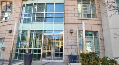A Real Gem!! Stunning 1 Bed +Den Suite With 2 Full Baths. Den Has A Closet & French Doors & Can Be U...