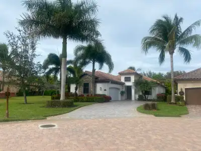 Attention 2026 Snowbirds:  Naples Florida Vacation Rental, View more