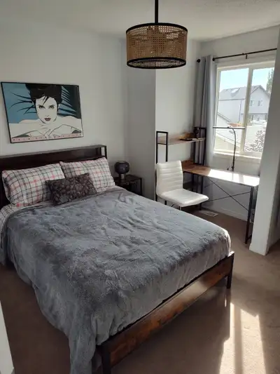 Last room available for rent in the house ✨ Furnished Double Bedroom ✨ SE Calgary (New Brighton)- Al...