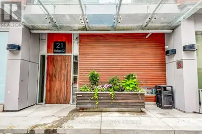 913 - 21 NELSON STREET Toronto (Waterfront Communities), Ontario