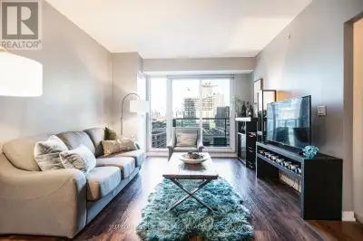 1013 - 69 LYNN WILLIAMS STREET Toronto (Niagara), Ontario