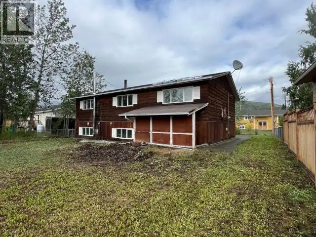 230 DAWSON DRIVE Faro, Yukon in Houses for Sale in Whitehorse - Image 5