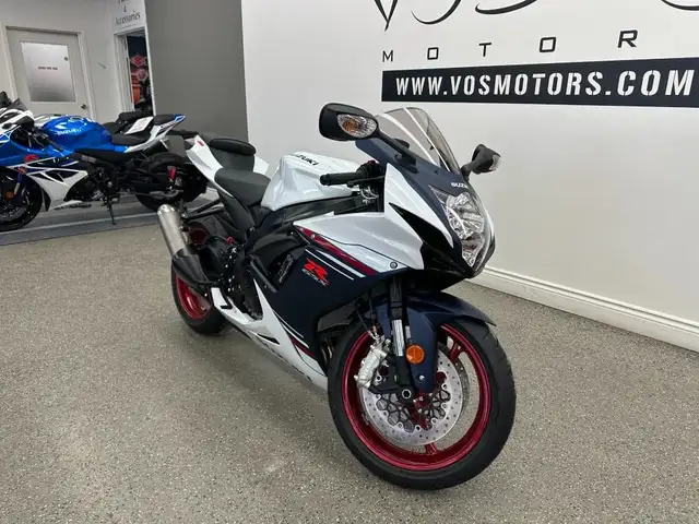 2025 Suzuki GSX-R600M5 GSXR600 - V6509 - -No Payments for 1 Year in Sport Bikes in Markham / York Region - Image 3