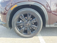 Welcome to Kingscross Hyundai! Engine: V6 Cylinder Engine 3.8L L/100Km City: 12.6 L/100Km Hwy: 9.5 S... (image 8)