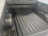 Welcome to Capital GMC! This 2026 GMC Sierra 1500 in Onyx Black is equipped with 4WD and Gas V8 6.2L... (image 9)