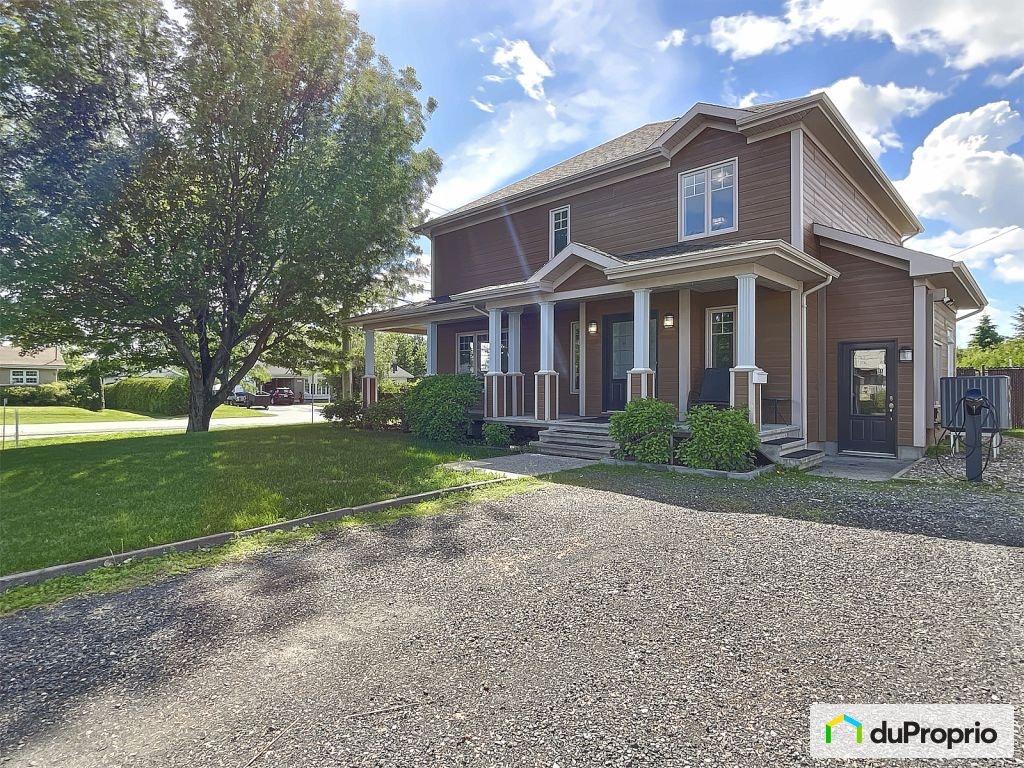$925,000 - Price Taxes Included - Intergenerational in Scott — photo 1