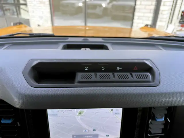 2022 Ford Bronco BLACK DIAMOND 4 Door Advanced 4x4 in Cars & Trucks in Longueuil / South Shore - Image 21