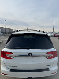 2018 Honda Odyssey Touring | Well Serviced | 8-Passengers Mileage 146,350 Stock F6461 Power & Memory... (image 4)