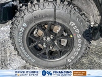 This Jeep Gladiator boasts a Regular Unleaded V-6 3.6 L/220 engine powering this Automatic transmiss... (image 8)