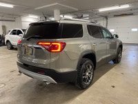 See Dealer Website for Details. Engine: V6 Cylinder Engine (image 4)