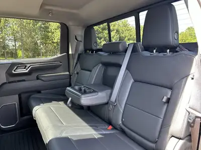 2023 Chevrolet Silverado 1500 LTZ Crew Cab 4WD | No Accidents, View more