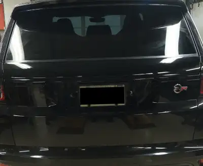 Birkshire Automobiles currently has inventory on a used 2021 Range Rover Sport SVR liftgate. Part nu...