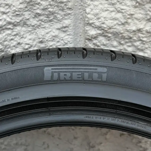 (90%) 2x 255/40R21 Pirelli Scorpion Zero PNCS All Seasons in Tires & Rims in City of Toronto - Image 4
