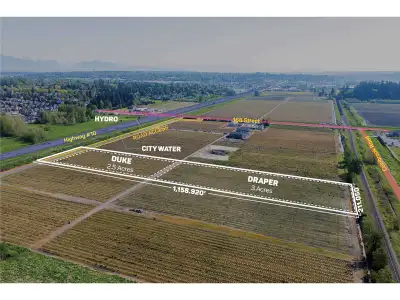 5.77 ACRE BLUEBERRY FARM! Great location to build an estate home, currently planted in 5.5 acres of...