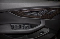 This Audi Q7 has a dependable Intercooled Turbo Gas/Electric V-6 3.0 L/183 engine powering this Auto... (image 9)