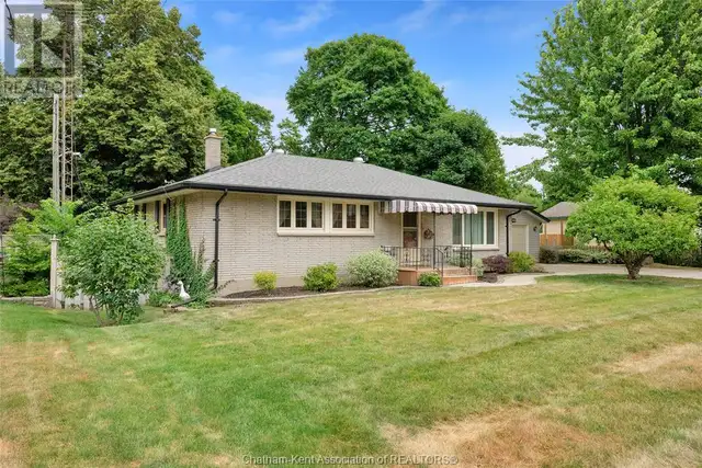 11 Victoria STREET Blenheim, Ontario63006663027587121