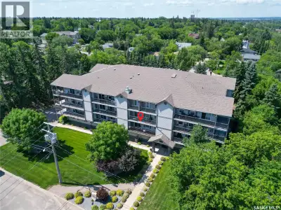 Welcome home to this charming 2-bedroom, 1-bathroom condo in the beautiful North Crest Estates — a q...