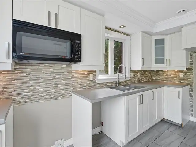 30 Rue du Grésil Gatineau (Hull), Quebec in Houses for Sale in Gatineau - Image 19