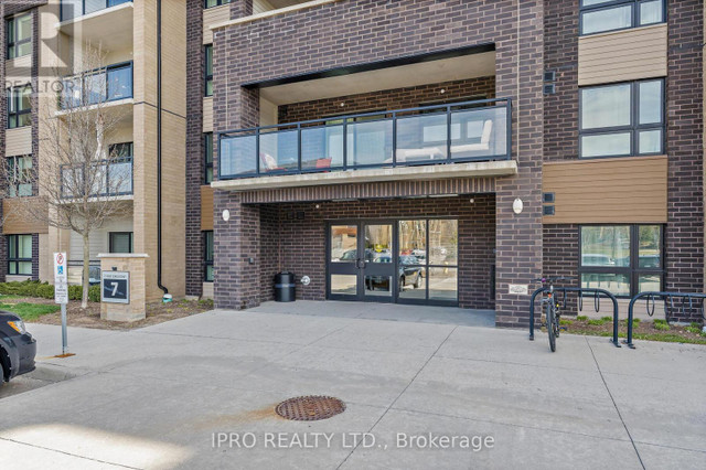 #413 -7 KAY CRES Guelph, Ontario in Condos for Sale in Guelph - Image 2