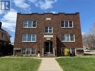 This charming 1-bedroom apartment at 249 Pillette Rd in Windsor offers a cozy and bright living spac...