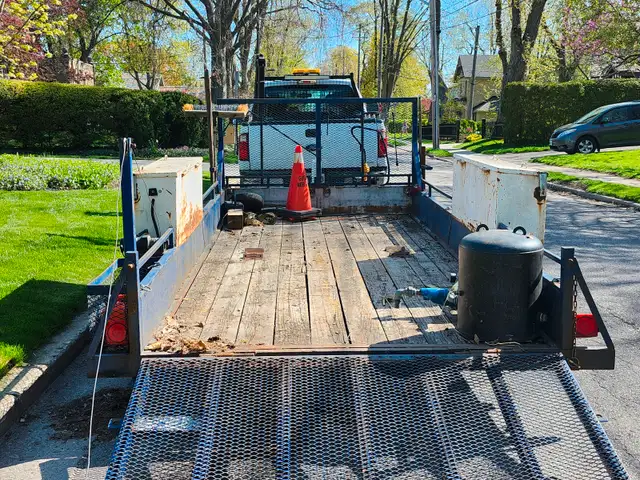 16 X 6 Open landscape trailer with ramp.  Tandem 3,500lb axles in Cargo & Utility Trailers in Guelph - Image 3