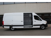 2025 MERCEDES SPRINTER 2500 -- 170 FULL SIZE -- HIGH ROOF -- ECONOMICAL AND POWERFUL HIGH OUTPUT DIE... (image 3)